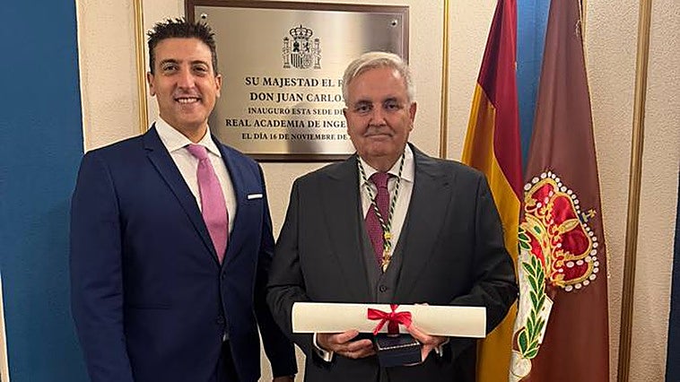 El blanqueño Antonio Molina ingresa en la Real Academia de Ingeniería