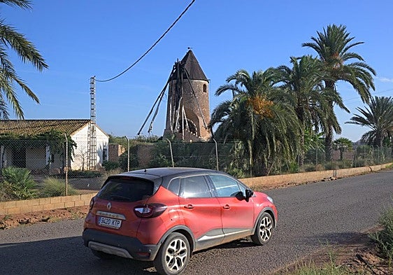 Molino de Luengo gravemente dañado por el temporal de granizo.