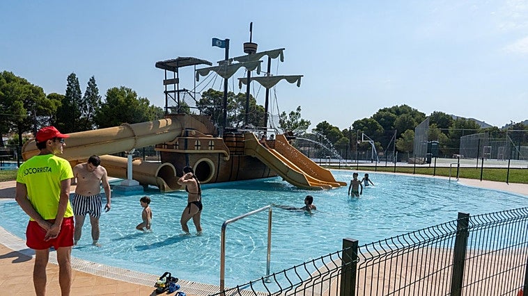 La piscina de Tentegorra de Cartagena recibe 31.000 usuarios en su reapertura