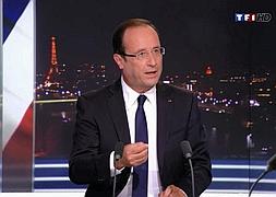 François Hollande, durante la entrevista en la TF1. /Reuters