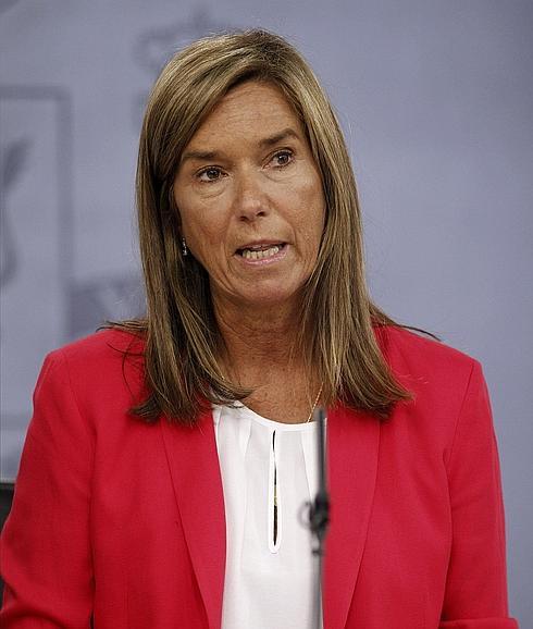 La ministra de Sanidad, Servicios Sociales e Igualdad, Ana Mato. 