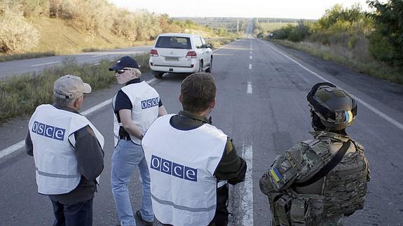 Observadores de la OSCE, en Donetsk. 