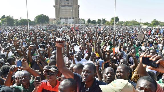 Protesta en Uagadugu, capital de Burkina Faso.