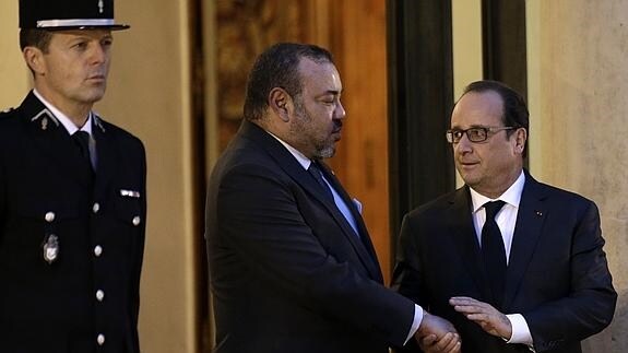 Hollande agradece a Mohamed VI la ayuda de Marruecos