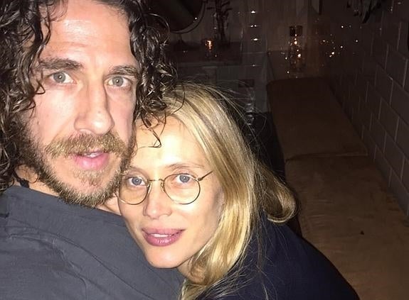 Carles Puyol anuncia el nacimiento de su segunda hija
