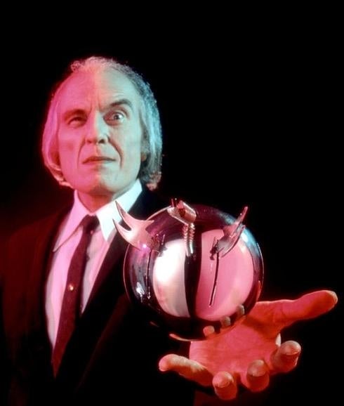 Angus Scrimm. 