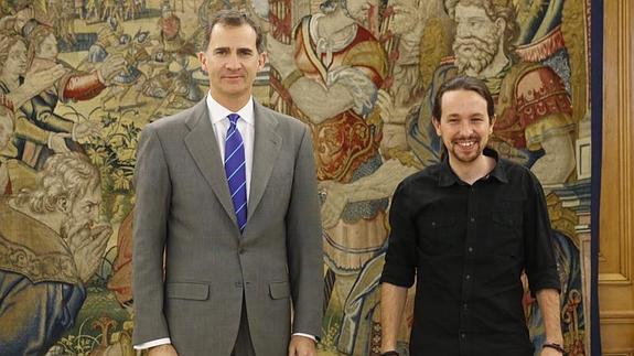 El rey Felipe VI recibe a Xavier Domènech. 