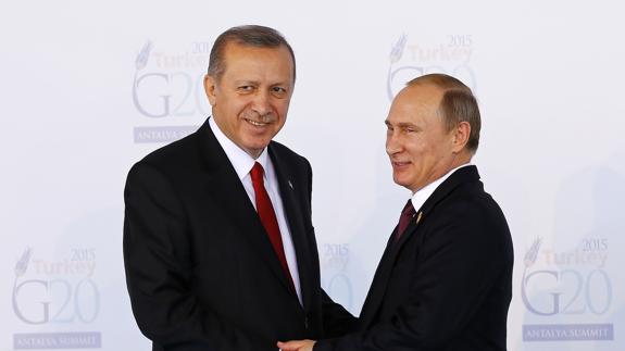 Recep Tayyip Erdogan y Vladimir Putin en una reunión del G-20 en 2015.