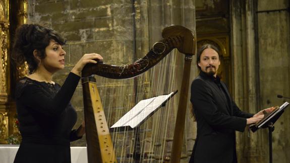 La arpista Sara Águeda y el contratenor José Hernández Pastor.