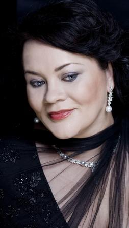 Violeta Urmana, habitual en los grandes escenarios de ópera del mundo, cantará en Murcia el 2 de noviembre.