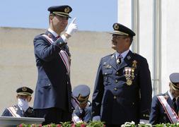El Príncipe preside la entrega de despachos de la Academia General del Aire