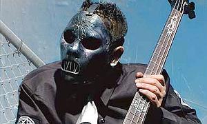 Roban en la tumba del bajista de 'Slipknot' Paul Gray