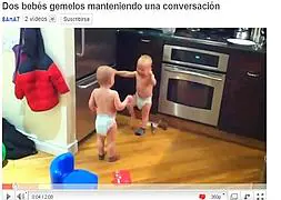Captura de imágen del video de los gemelos de 18 meses que está revolucionando Youtube / Youtube
