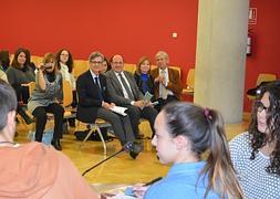 Un momento de la presentación del programa 'Educando en Justicia'. :: Foto: CARM | Vídeo: J. M. Pérez