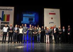 Foto de familia de los premiados.::Vicente Vicéns
