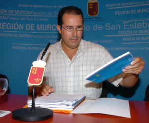 IU y PSOE censuran el nombramiento de Guerrero como gerente de Urbanismo
