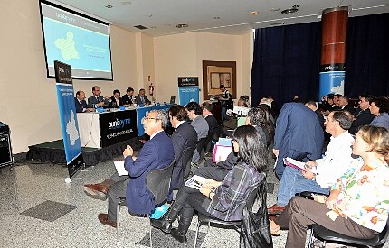 Un momento del acto de apertura del quinto encuentro de Pymes. / P. ALONSO / AGM