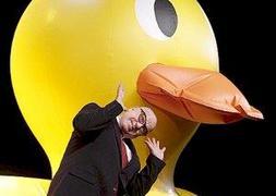 Imagen de un momento del espectáculo , de Leo Bassi. / KOTE RODRIGO