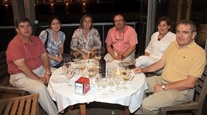Juan Antonio Martínez, Patricia Otero, Ana Julia Martínez, Juan Antonio Senín, Ana Roche y Pedro Madrid. ::
P. S./ AGM