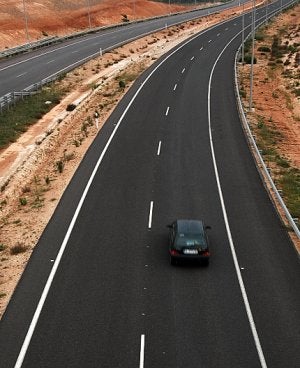 La seguridad en las carreteras regionales ha aumentado considerablemente en los últimos años. Abel F. Ros/Enfoque