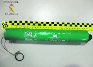 Lanzador de la bengala localizado por la Guardia Civil. ::                             LV