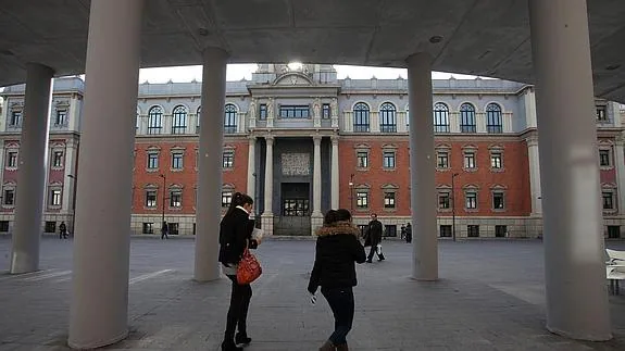 Edificio del campus de la Merced, Universidad de Murcia