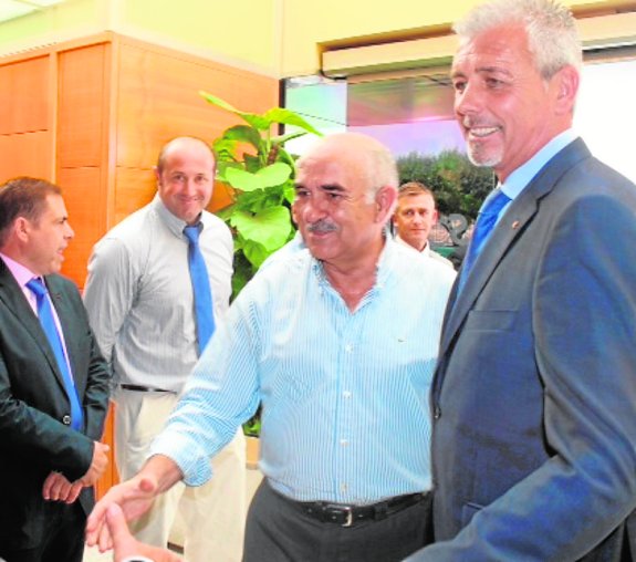 Alberto Garre, junto al presidente de Soltir, Antonio Galindo. :: carm