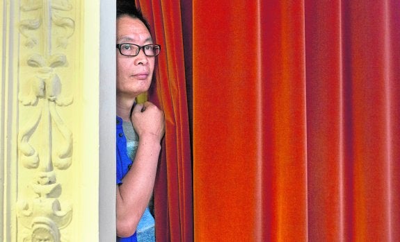 El escritor chino Mai Jia, durante su visita a España para presentar 'El don'. :: Isabel B Permuy