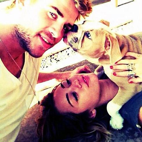 Miley Cyrus, junto a Liam Hemsworth