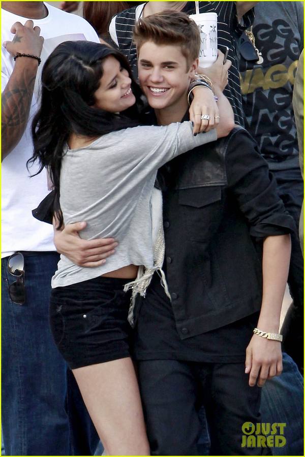 Justin Bieber junto a Selena Gómez durante sus vacaciones. 