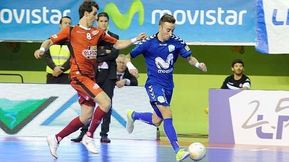 Un momento del partido. 