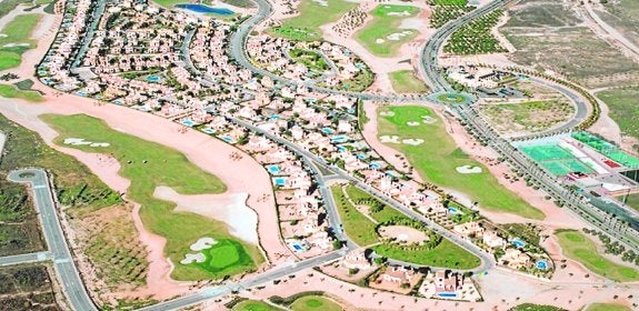 Imagen aérea de la urbanización Hacienda del Álamo, en Fuente Álamo. 