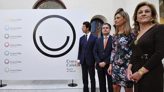 Imagen de la presentación del logotipo.