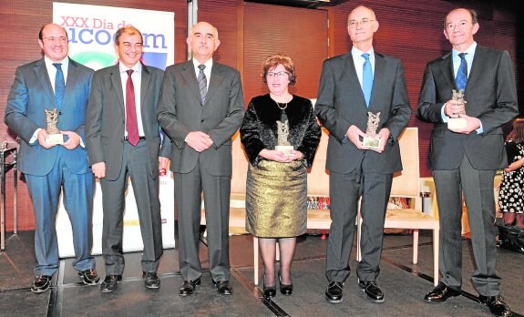 Sánchez, Pedreño, Garre, Carmen Garrido, Luis Navarro y José Antonio Flores. 