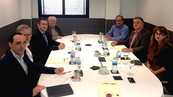 El director general de Formación Profesional, Joaquín Buendía, en un momento de la reunión con la delegación alemana.