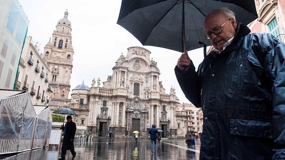 Imagen de la lluvia esta mañana en Murcia.