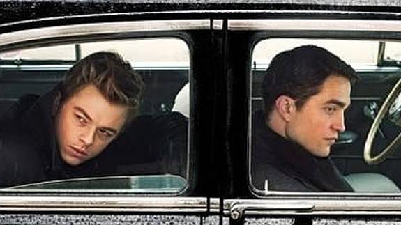 Robert Pattinson y Dane DeHann en la primera escena de 'Life'