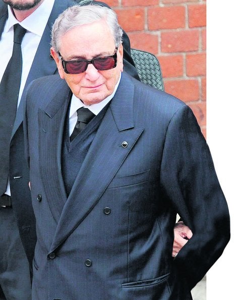 Tenía un patrimonio  de 20.000 millones  de euros.  :: ALESSANDRO DI MARCO/efe