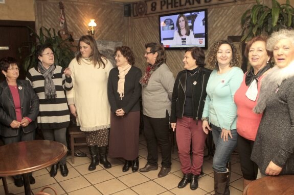 La nueva junta directiva de la Federación de Organizaciones de Mujeres de Lorca. 