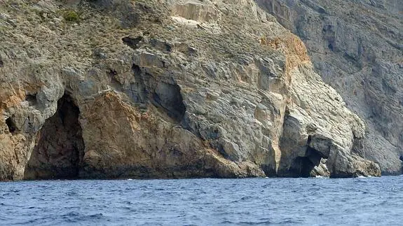 Cabo Tiñoso, una de las zonas por donde discurre la pared submarina. 