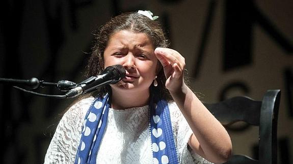 Reyes Carrasco, cantando en La Unión. 