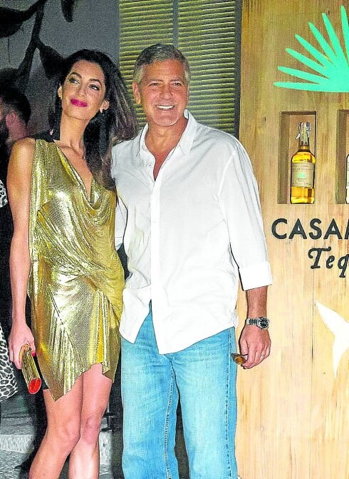 Clooney y su mujer, Amal Alamuddin, 'apadrinaron' una marca de tequila en Ibiza. 