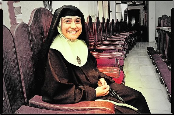 Sor Fátima de Jesús, en el Coro del monasterio de Santa Ana y Santa María Magdalena de Lorca. Santa. 