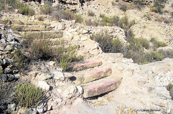 Restos del yacimiento tardoromano del Salto de la Novia.