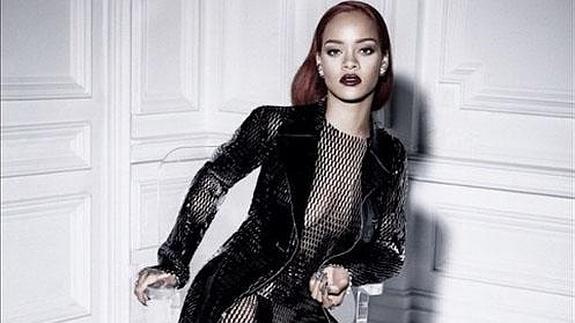 Rihanna en una campaña para Dior.