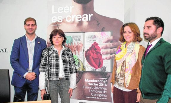 Ricardo Segado, Rosa Laborda, Isabel López y Alberto Soler, en la presentación del certamen. 