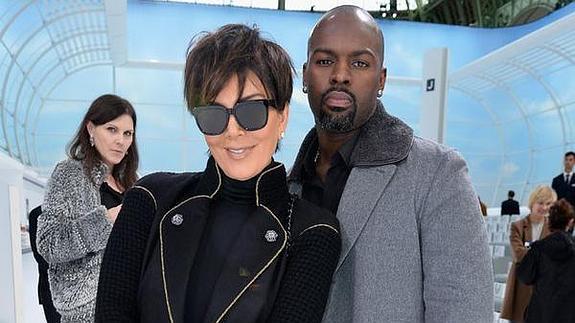 Kris Jenner y su novio.