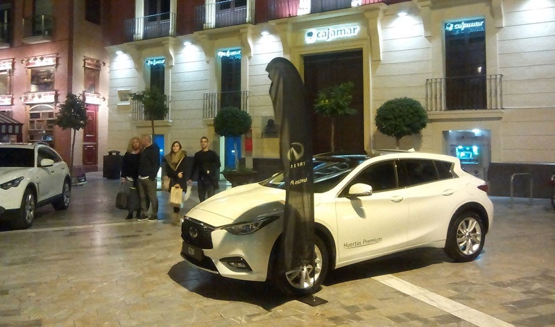 El nuevo Q30 acompaña a Nicola di Bari en concierto
