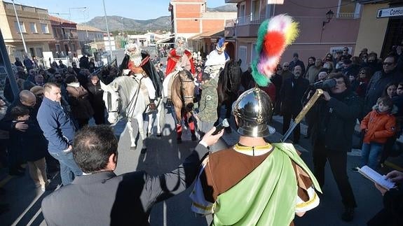 Los tres Magos, en las calles de Aledo.