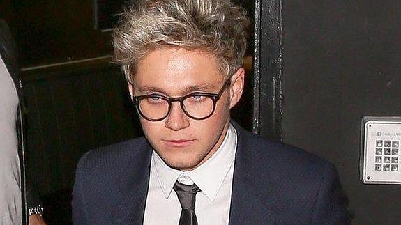 Niall Horan cree que Justin Bieber odia One Direction por su relación con Selena Gomez